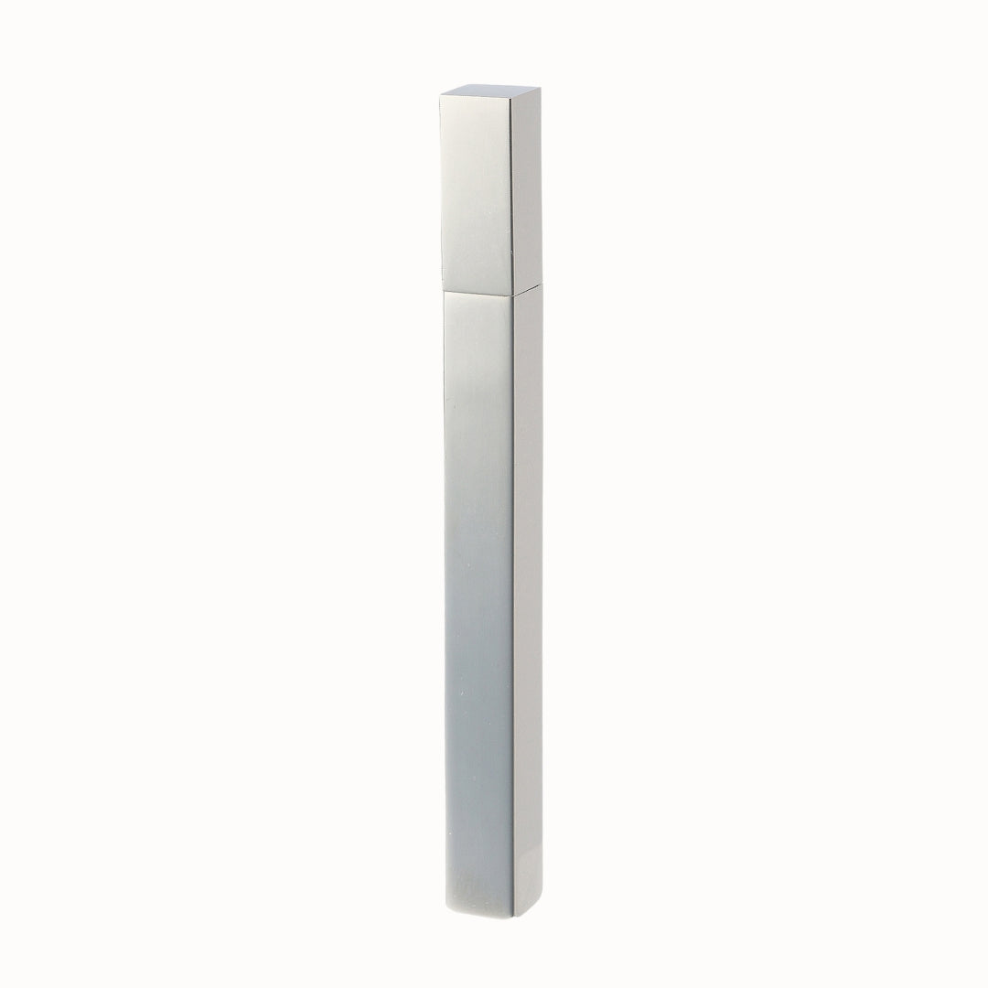 Tsubota Pearl Silver Queue Lighter